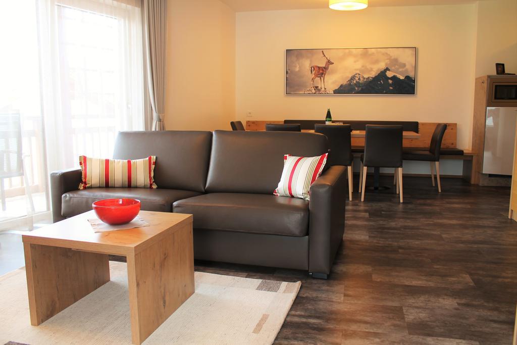 Tschuggmall Appartements 피스 외부 사진